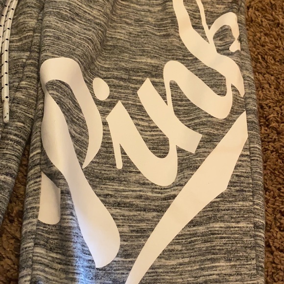 pink sweatpants - Picture 5 of 6